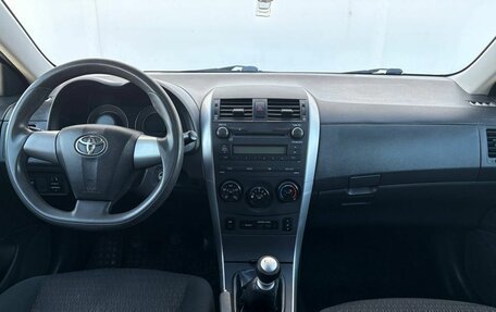 Toyota Corolla, 2010 год, 989 000 рублей, 10 фотография