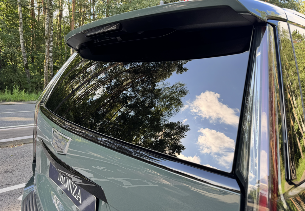 Cadillac Escalade V, 2025 год, 28 500 000 рублей, 17 фотография