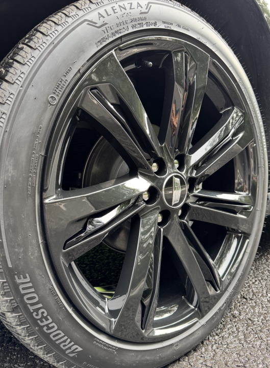 Cadillac Escalade V, 2025 год, 19 750 000 рублей, 10 фотография