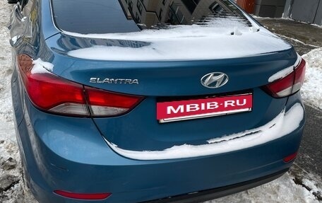 Hyundai Elantra V, 2015 год, 850 000 рублей, 5 фотография
