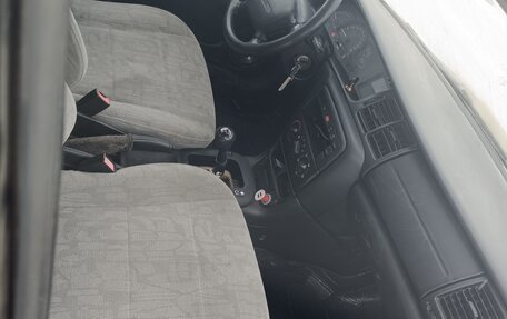 Opel Vectra B рестайлинг, 1996 год, 78 000 рублей, 8 фотография