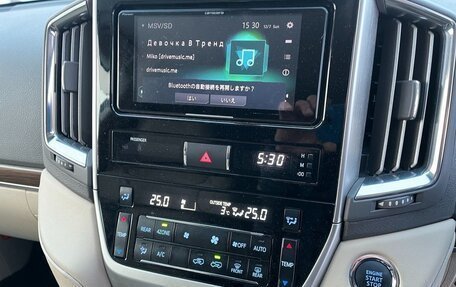 Toyota Land Cruiser 200, 2020 год, 9 200 000 рублей, 7 фотография