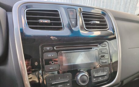 Renault Sandero II рестайлинг, 2016 год, 830 000 рублей, 8 фотография