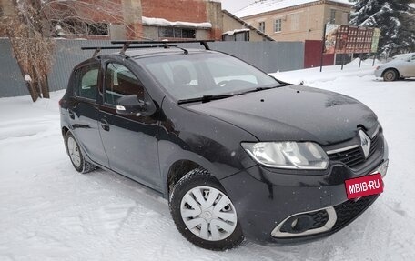 Renault Sandero II рестайлинг, 2016 год, 830 000 рублей, 3 фотография