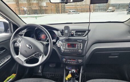 KIA Rio III рестайлинг, 2015 год, 1 030 000 рублей, 4 фотография