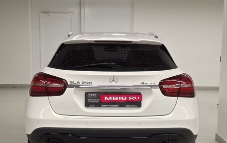 Mercedes-Benz GLA, 2018 год, 2 685 000 рублей, 7 фотография