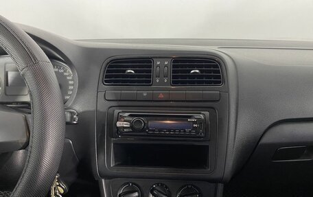 Volkswagen Polo VI (EU Market), 2010 год, 585 000 рублей, 10 фотография