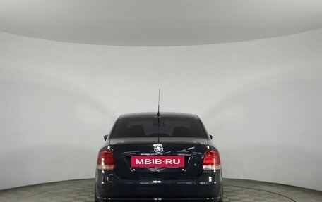 Volkswagen Polo VI (EU Market), 2010 год, 585 000 рублей, 18 фотография