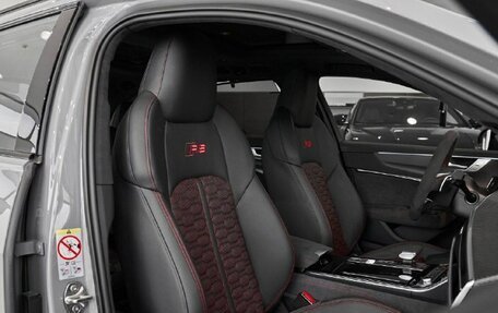 Audi RS 6, 2025 год, 19 900 000 рублей, 8 фотография