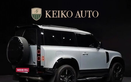 Land Rover Defender II, 2021 год, 8 500 000 рублей, 4 фотография