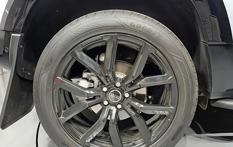 Land Rover Defender II, 2021 год, 8 500 000 рублей, 17 фотография