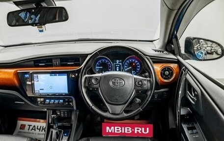 Toyota Auris II, 2015 год, 1 350 000 рублей, 9 фотография