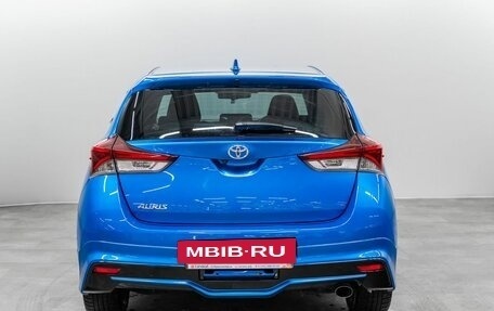 Toyota Auris II, 2015 год, 1 350 000 рублей, 4 фотография