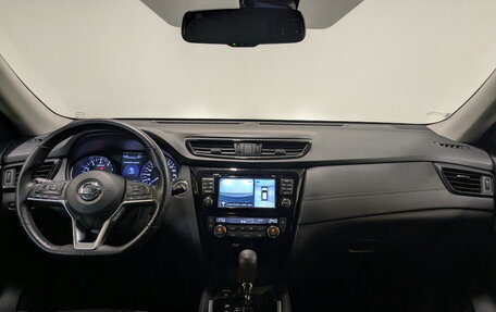 Nissan X-Trail, 2018 год, 2 200 000 рублей, 14 фотография