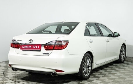 Toyota Camry, 2017 год, 2 199 898 рублей, 5 фотография