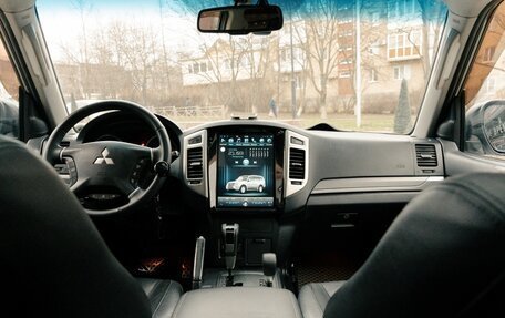 Mitsubishi Pajero IV, 2011 год, 2 500 000 рублей, 16 фотография