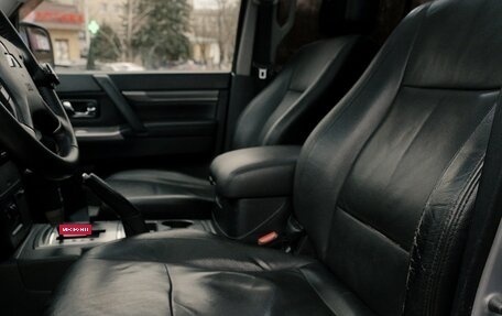 Mitsubishi Pajero IV, 2011 год, 2 500 000 рублей, 11 фотография