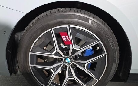 BMW 5 серия, 2025 год, 6 946 000 рублей, 4 фотография