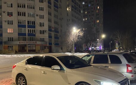 Infiniti Q50 I рестайлинг, 2015 год, 2 000 000 рублей, 2 фотография