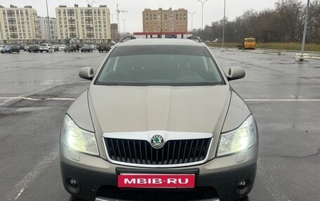 Skoda Octavia, 2011 год, 925 000 рублей, 2 фотография