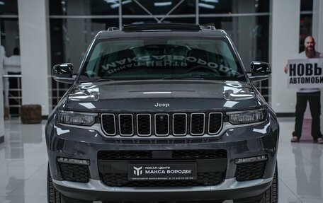 Jeep Grand Cherokee, 2023 год, 7 390 000 рублей, 3 фотография