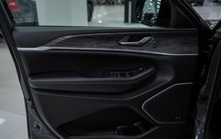 Jeep Grand Cherokee, 2023 год, 7 390 000 рублей, 15 фотография