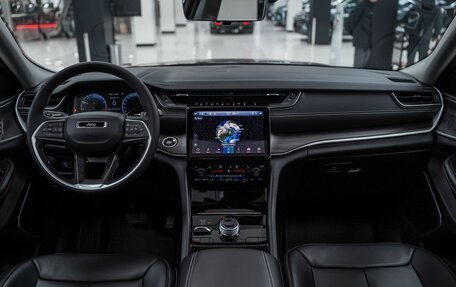 Jeep Grand Cherokee, 2023 год, 7 390 000 рублей, 25 фотография