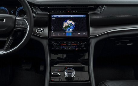 Jeep Grand Cherokee, 2023 год, 7 390 000 рублей, 28 фотография