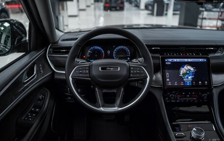 Jeep Grand Cherokee, 2023 год, 7 390 000 рублей, 33 фотография