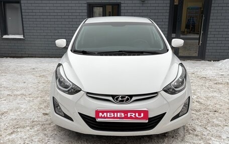 Hyundai Elantra V, 2015 год, 1 350 000 рублей, 2 фотография