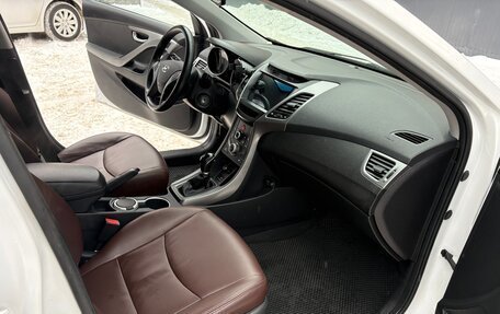 Hyundai Elantra V, 2015 год, 1 350 000 рублей, 12 фотография