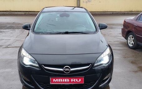 Opel Astra J, 2014 год, 950 000 рублей, 1 фотография