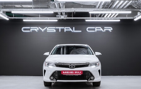 Toyota Camry, 2015 год, 2 290 000 рублей, 4 фотография