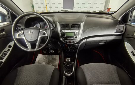 Hyundai Solaris II рестайлинг, 2011 год, 959 000 рублей, 6 фотография