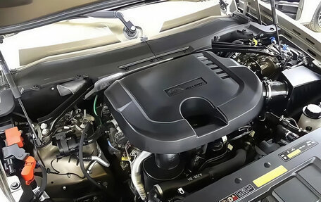 Land Rover Defender II, 2021 год, 9 200 000 рублей, 19 фотография