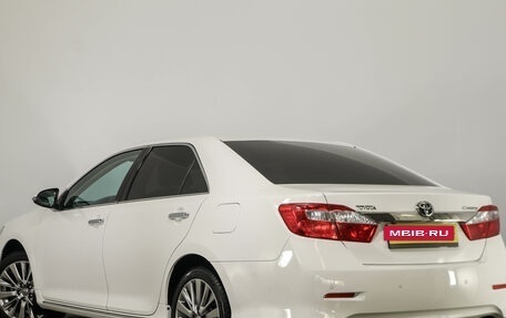 Toyota Camry, 2012 год, 1 999 000 рублей, 7 фотография