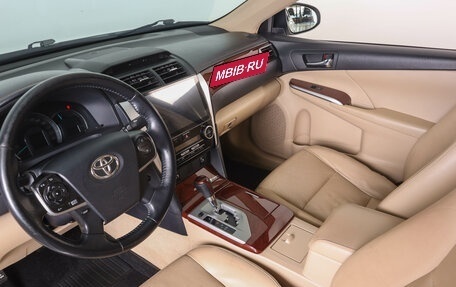 Toyota Camry, 2012 год, 1 999 000 рублей, 10 фотография