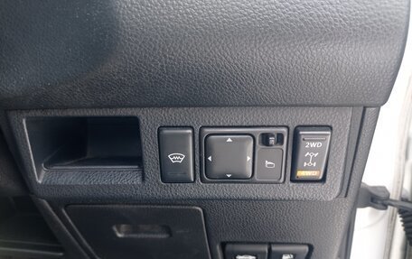 Nissan Tiida, 2005 год, 600 000 рублей, 13 фотография