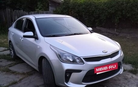 KIA Rio IV, 2017 год, 1 380 000 рублей, 4 фотография