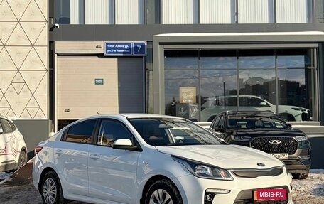 KIA Rio IV, 2017 год, 1 359 300 рублей, 7 фотография