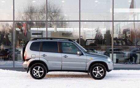Chevrolet Niva I рестайлинг, 2011 год, 500 000 рублей, 8 фотография