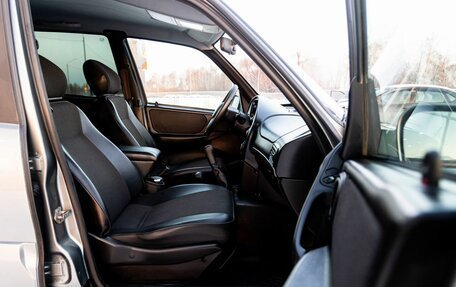 Chevrolet Niva I рестайлинг, 2011 год, 500 000 рублей, 11 фотография