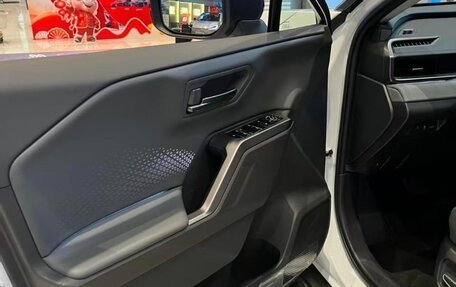 Toyota RAV4, 2025 год, 4 495 000 рублей, 4 фотография