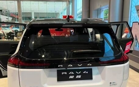 Toyota RAV4, 2025 год, 4 495 000 рублей, 3 фотография