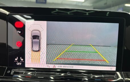 Volkswagen Golf VIII, 2021 год, 2 010 001 рублей, 14 фотография