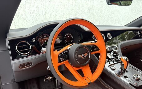 Bentley Continental GT, 2026 год, 39 500 000 рублей, 19 фотография