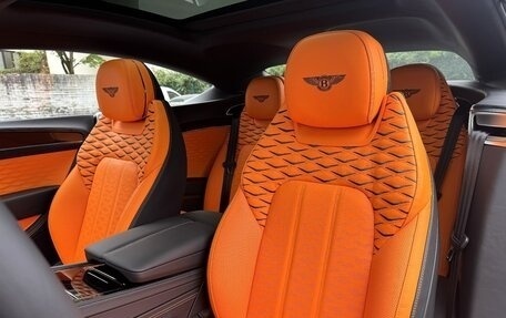 Bentley Continental GT, 2026 год, 39 500 000 рублей, 15 фотография