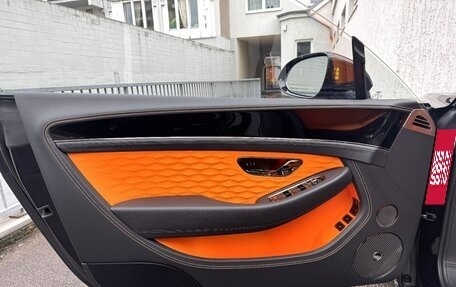 Bentley Continental GT, 2026 год, 39 500 000 рублей, 17 фотография