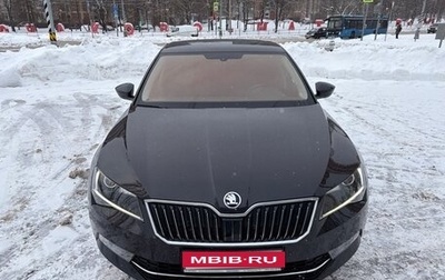 Skoda Superb III рестайлинг, 2018 год, 2 500 000 рублей, 1 фотография