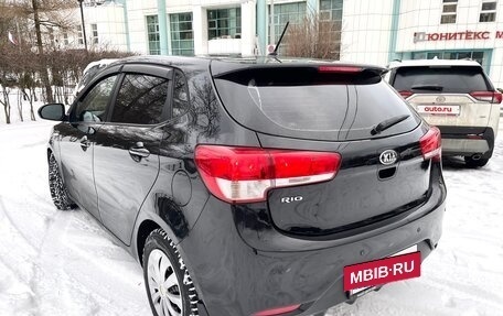 KIA Rio III рестайлинг, 2016 год, 1 099 000 рублей, 4 фотография